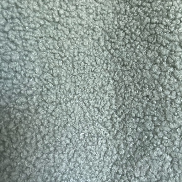 Sage fluffy sweatsuit - Picture 4 of 5